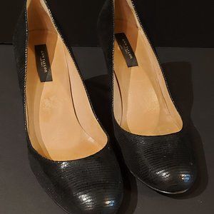 Ann Taylor Black Snakeskin Pumps Size 7M